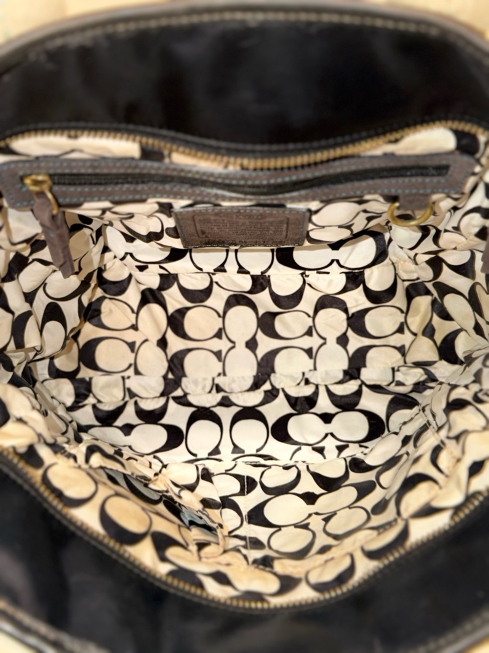Coach Black Hampton Tote, good condition, lots of space❤️❤️ - Picture 5 of 14